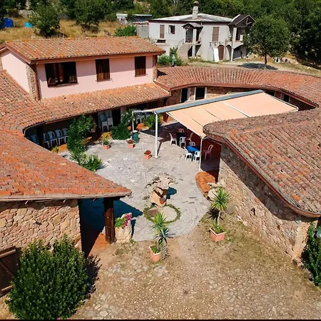 Отель Il Nido Dell'aquila 3*