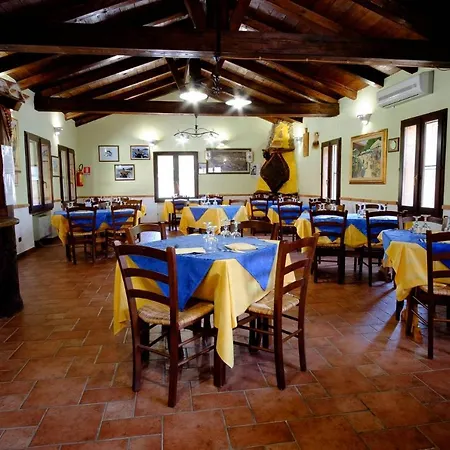 Il Nido Dell'aquila 3* Villanova Strisaili