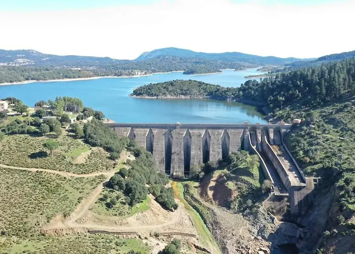 Il Nido Dell'aquila 3* Villanova Strisaili